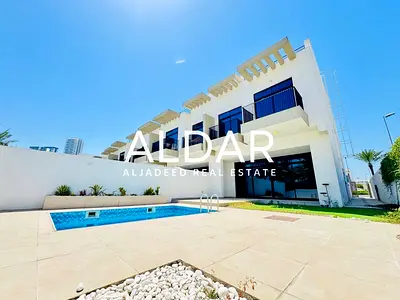 G+1 | CORNER UNIT | PARK FACING | PRIVATE POOL