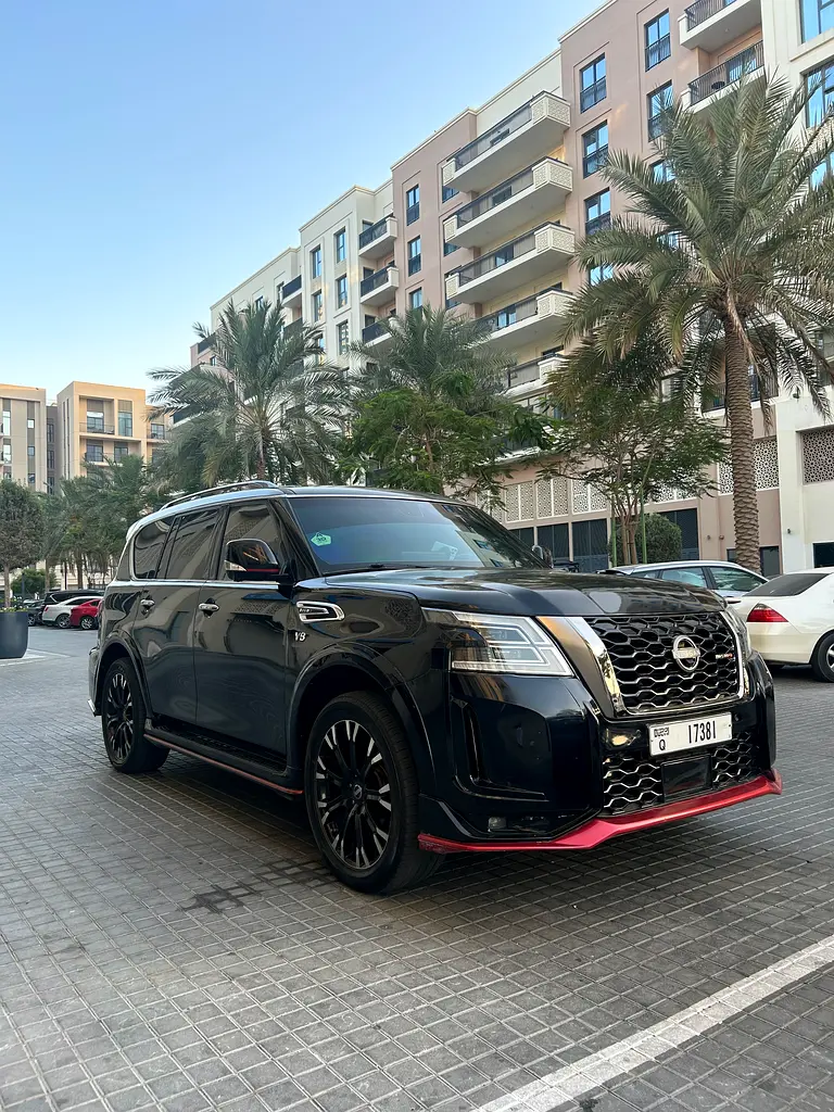 Nissan Patrol 2016 — photo 1 of 9