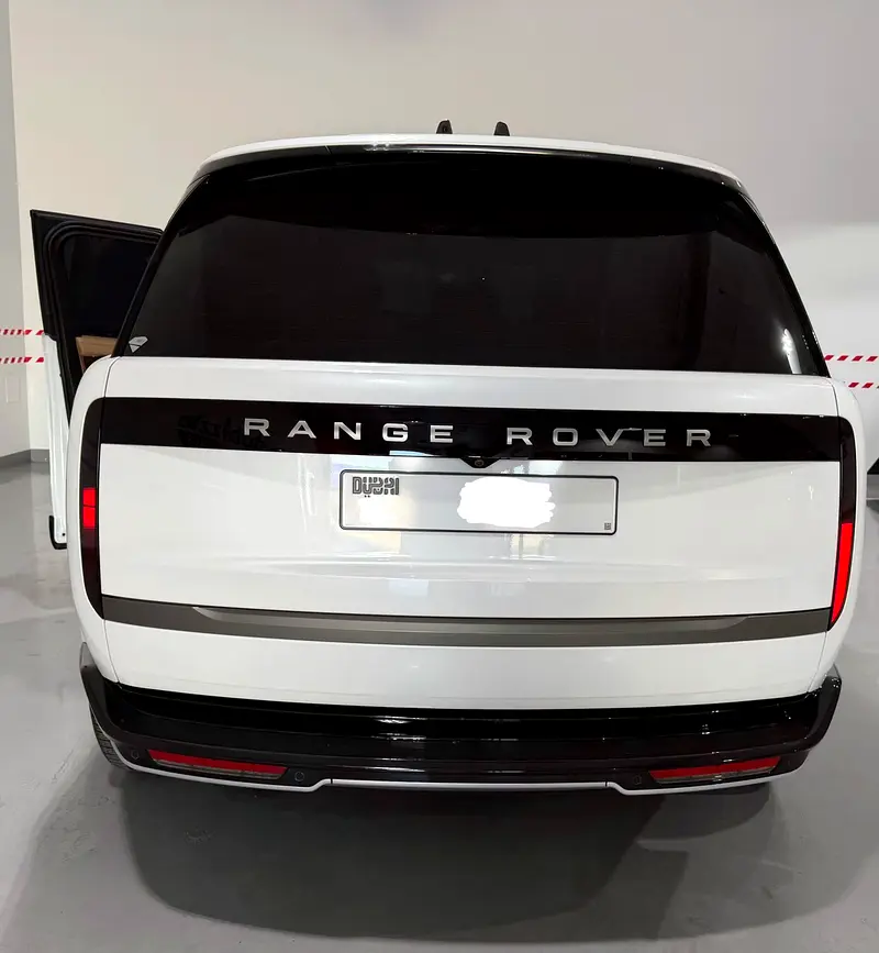 Land Rover Range Rover 2024 — photo 1 of 6
