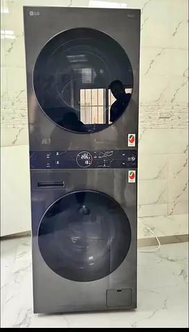 LG tower 19 kg washer and 16 kg dryer excllent condition perfect working