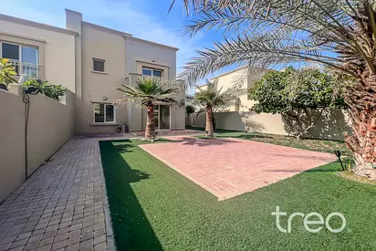 3E Type | Great Location | Large Plot