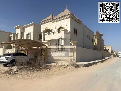 Villa at a bargain price, freehold ownership for all nationalities in Al Muwaihat 1, corner unit, consisting of five master bedrooms