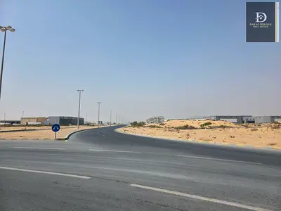 فرصة استثمارية ذهبية في الصجعة الصناعية – أرض زاوية على شارعين رئيسيين 🏭
📍 على شارع 97 المؤدي إلى شارع الإمارات العابر مباشرة وشارع 56
