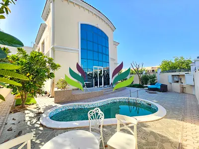 Private Pool | 5 Bed+Maid Villa ||Jumeirah 1
