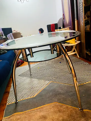 Oval shape dining table for free