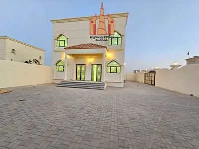 Brand new 5 Master room All Master room big yard 2 gate corner Villa 120k,