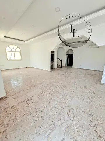 LAHWISH DOUBLE STORY 5 BEDROOMS VILLA JUST 105K DRIVER ROOM MAIDROOM TWO BALCONIES TWO KITCHENS NEA