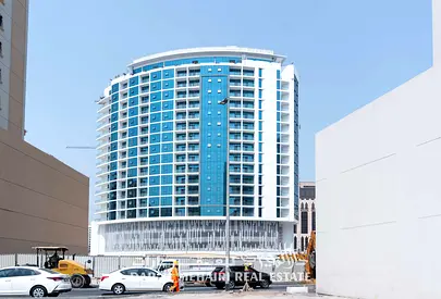 BRAND NEW TOWER 1 B/R FLAT * WATER CANAL VIEW BALCONY GYM/POOL/GARDEN