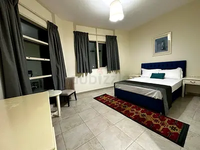 Furnished Master Room/golf n lake view/ near metro/cluster Y,JLT