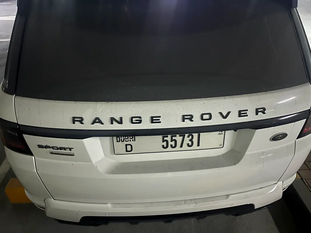 Land Rover Range Rover Sport 2019 — photo 1 of 3