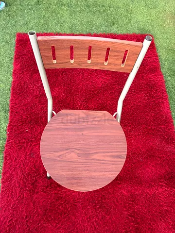 Sturdy Wooden Seat Chair with Metal Frame