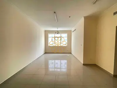 Spacious 2bedroom with 4 cheque