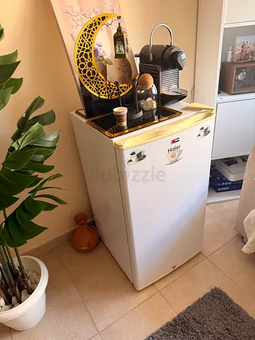 Mini fridge