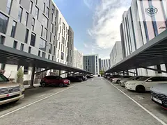 Studio with appliances -poll gym and Parking