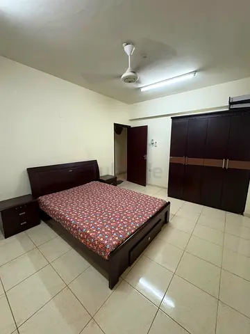 PRIVATE ROOM! BALCONY FOR RENT /FOR MARRIED COUPLE/EXCUTIVE LADY/TO STAY WITH INDIAN MUSLIM FMLY