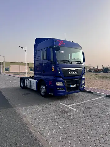 سوق شاحنات دبي