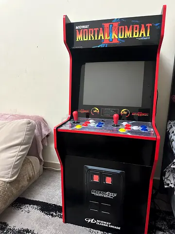Working Mortal Kombat Upright Arcade Machine - Home Ready