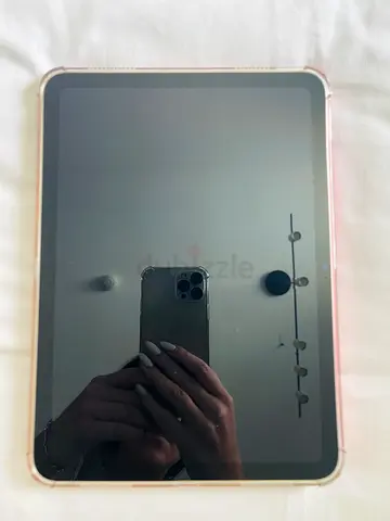 Apple iPad 11-inch A16 chip 128 GB Pink (Just Wi-Fi) with Case