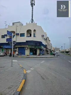 🔥 Prime Sale Opportunity in Yarmouk – Prime Location near Mega Mall 🔥 📍 Location: Yarmouk