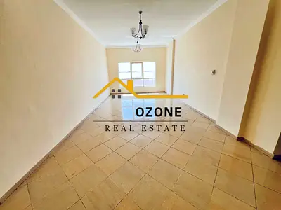 Wow 6 cheque's payment 2bhk cantral ac good location easy exit to dubai
