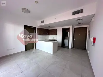Top Floor 1 Bedroom | Extra-Large Terrace