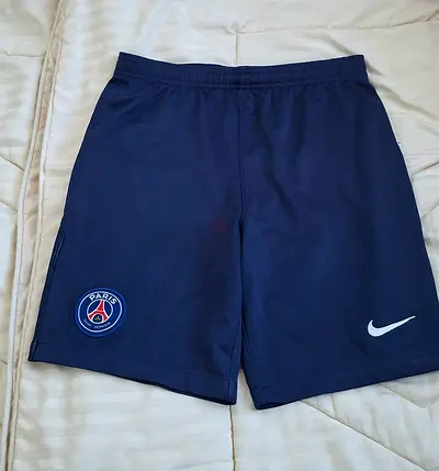 Nike sports shorts, size 9 to 10 years