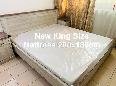 Fully Furnished Room (Filipino Lady / Couple)