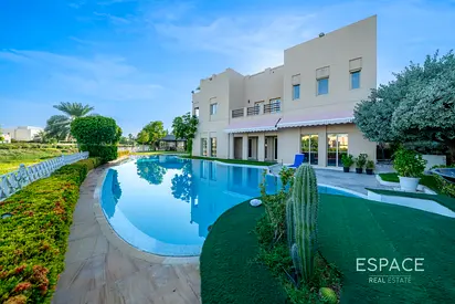 Culdesac Hattan L2 on a Large 12.5k Plot