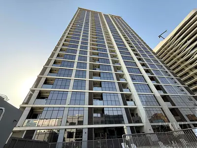 STUNNING 2-BHK APARTMENT HIGHER FLOOR AMAZING & MODERN LAYOUT