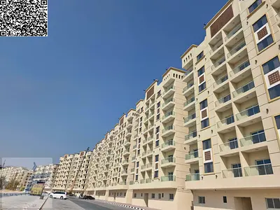 امتلك شقة غرفة وصالة بسعر تنافسي و مساحة كبيرة – مناسبة لسكن او الاستثمار في قرية الاميرة  | الياسمين | عجمان