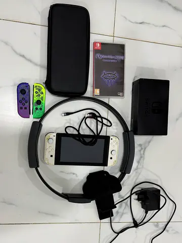 Nintendo Switch jailbreak 4 Joy‑Cons, Ring Fit + bag معدل