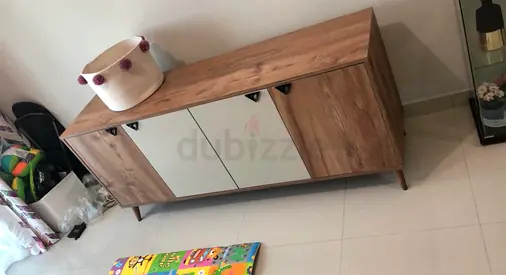 Tv console