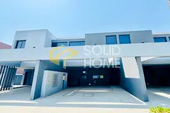 Spacious Townhouse | Fully Paid | Near Entrance