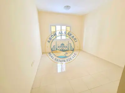 SPACIOUS 1BHK APARTMENT MASTER BADROOM WITH COVERED PARKING