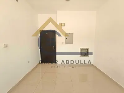 Modern Finishing | Closed Hall | Ready to Move | Easy Exit