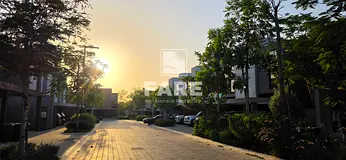 Corner Single Row 3 BR Townhouse for Sale in Masaar