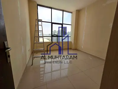 Luxurious 2bhk with Balcony 3 Washroom