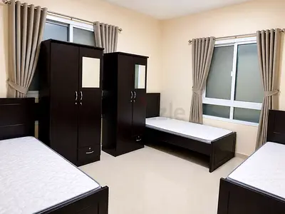 Immediate Executive Ladies Bedspace in Mankhool - BurJuman Exit 3