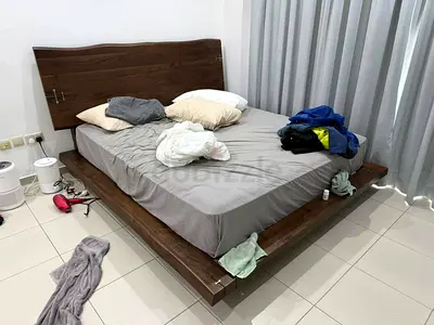 Selling Premium luxury marina home bed with mattress