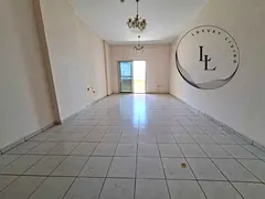 SPACIOUS 2 BHK JUST 40K NEAR BUS STOP RADY TO MOVE NEAR DUBAI