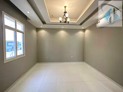للبيع فيلا 4 غرف تملك حر وشامل الكهرباءوالمياة والمكيفات وبقسط شهرى 5500 درهم
