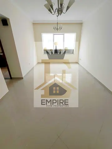 SPACIOUS BRIGHT APPARTMENT// FAMILY BULIDING//FREE GYM & POOL//EASY CLOSE EXIT TO DUBAI