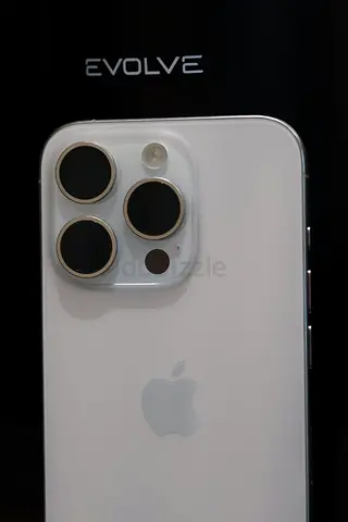 Apple iPhone 15 Pro (white) - Prestine condition, 8.5/10