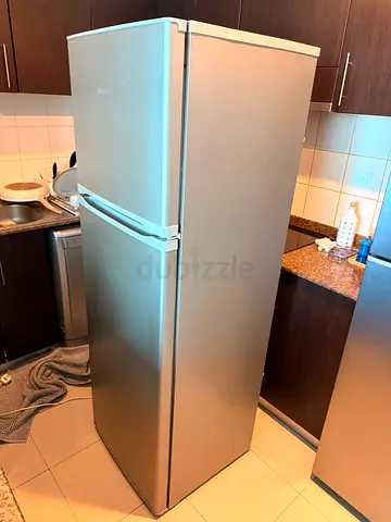 FRIDGE - FOR FREE - DONATION