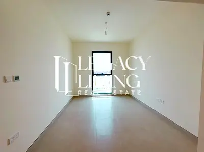 Vacant | Brand New | Prime Location