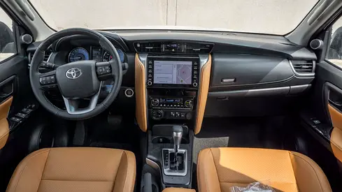 صورة 12 لـ 2026 Toyota FORTUNER