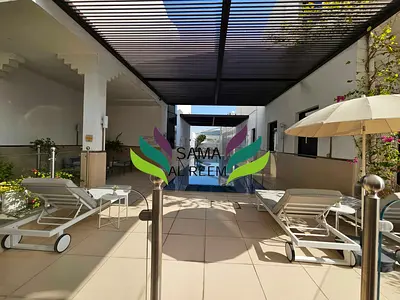 5 Bed Compound Villa With Shared Pool | Jumeirah 1