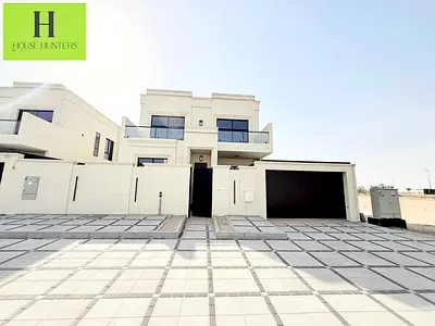 Full Luxurious 5BR Brandnew Levish Design Villa Independent Ready to Move Specious Size
