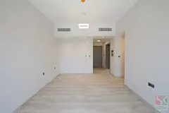 One Month Rent Free-Spacious 2 BR Flat — 3