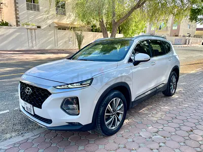 SantaFe GCC full service history with free service contract and warranty extendable